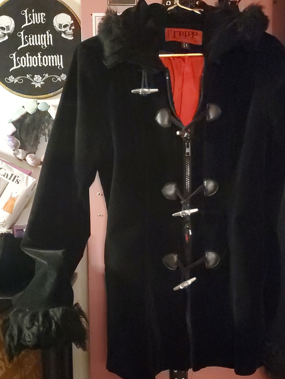 Red Tag Vintage Velvet Double Zipper Winter Coat Tripp
